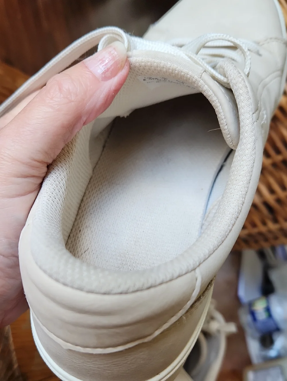 Ryka Viola Classic Lace Up Casual Sneakers Size 8.5 Cream